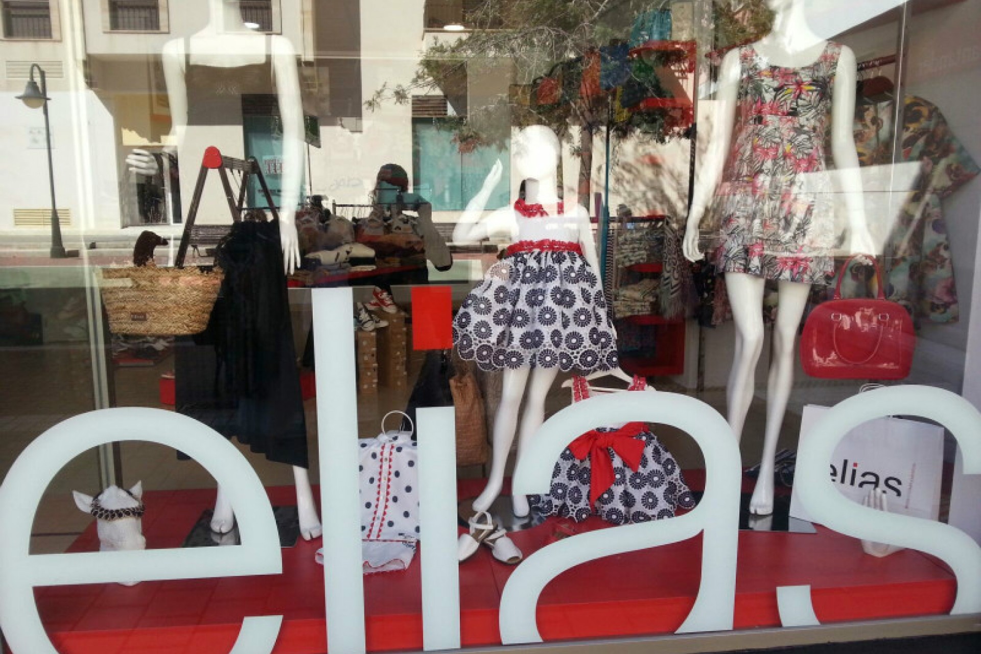 A Vendre - Commercial -
Moraira - Centre-ville