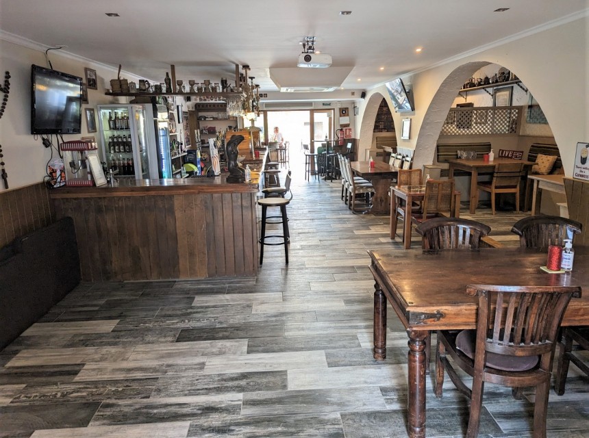 A Vendre - Commercial -
Moraira - La Cometa