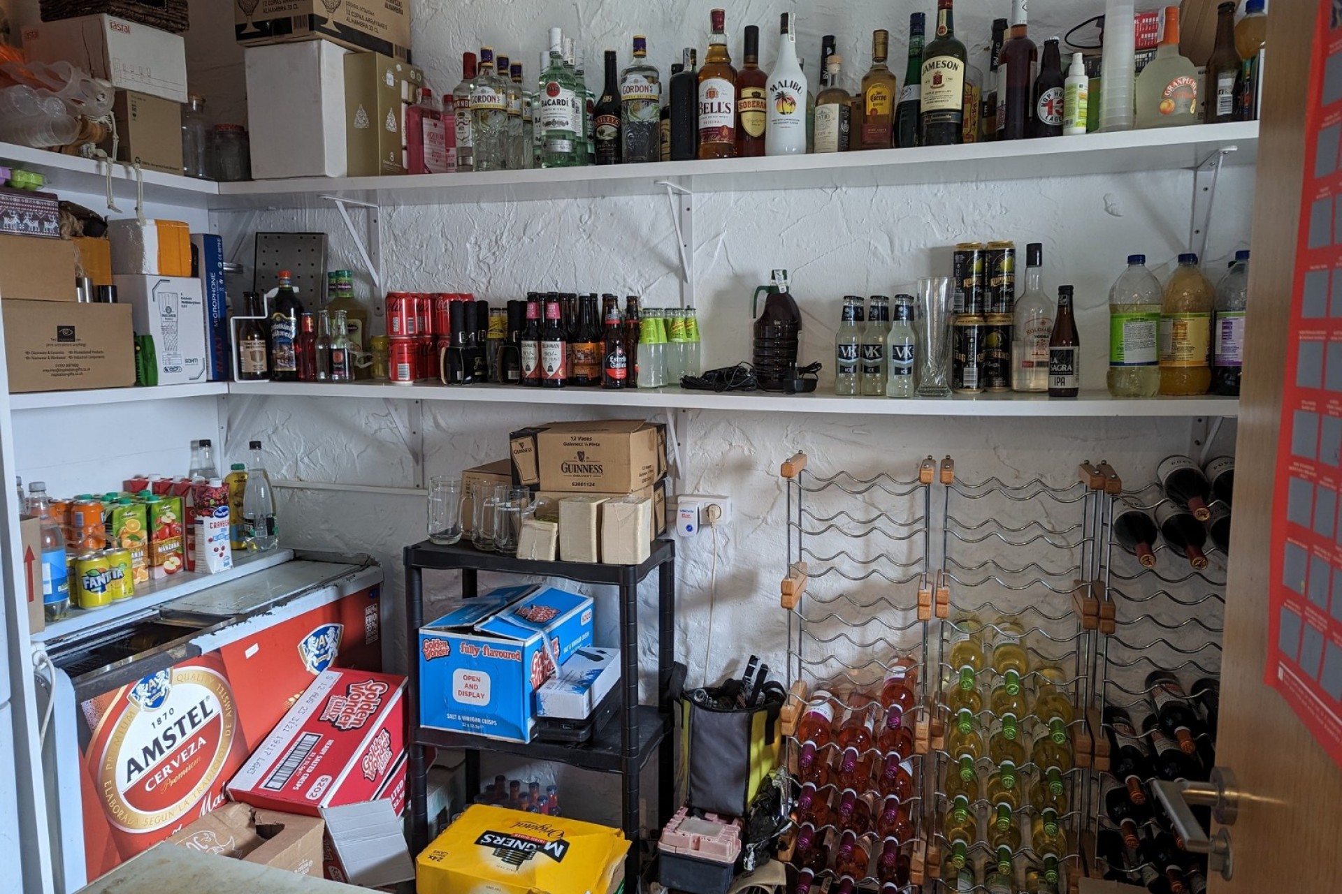 A Vendre - Commercial -
Moraira - La Cometa