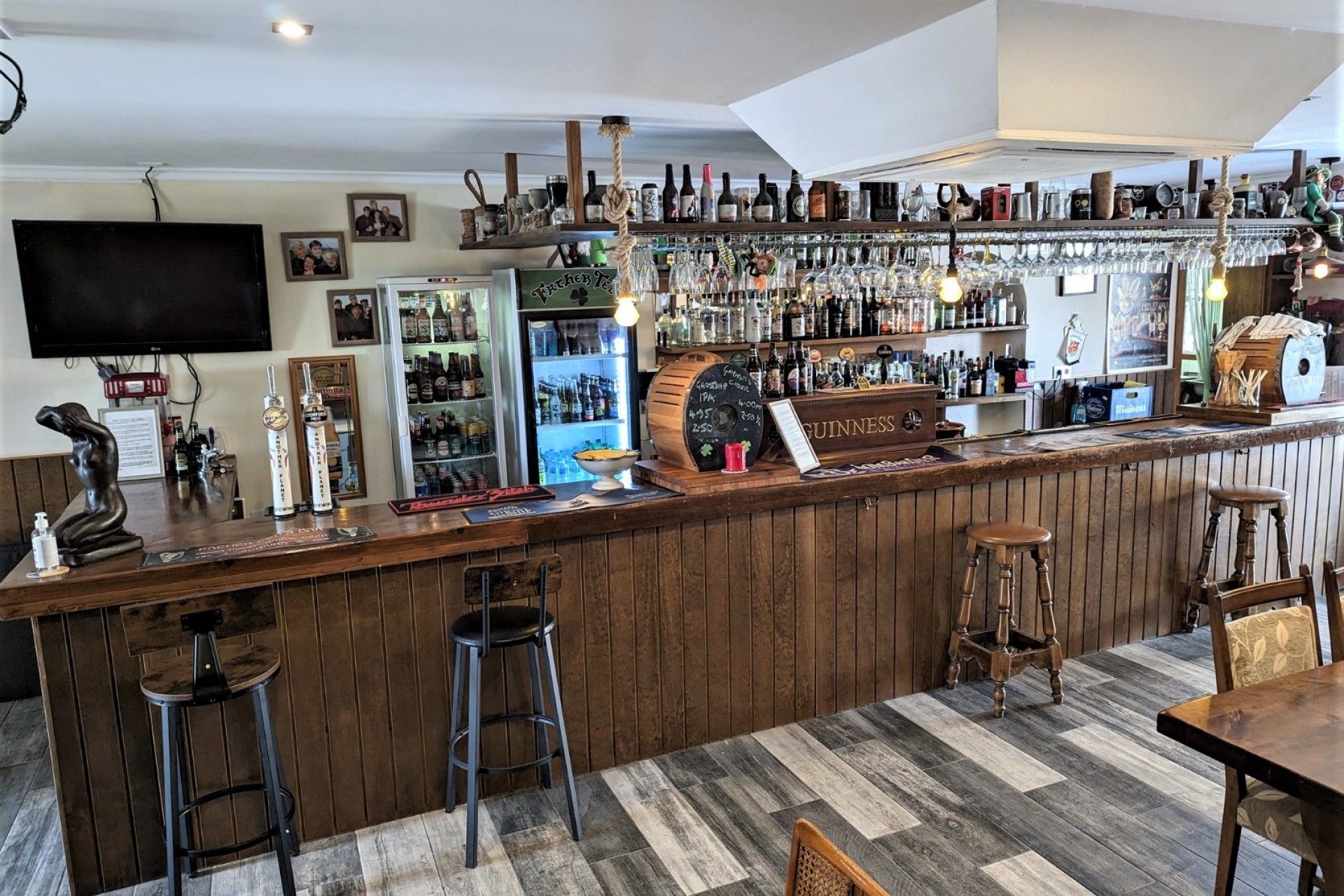 A Vendre - Commercial -
Moraira - La Cometa