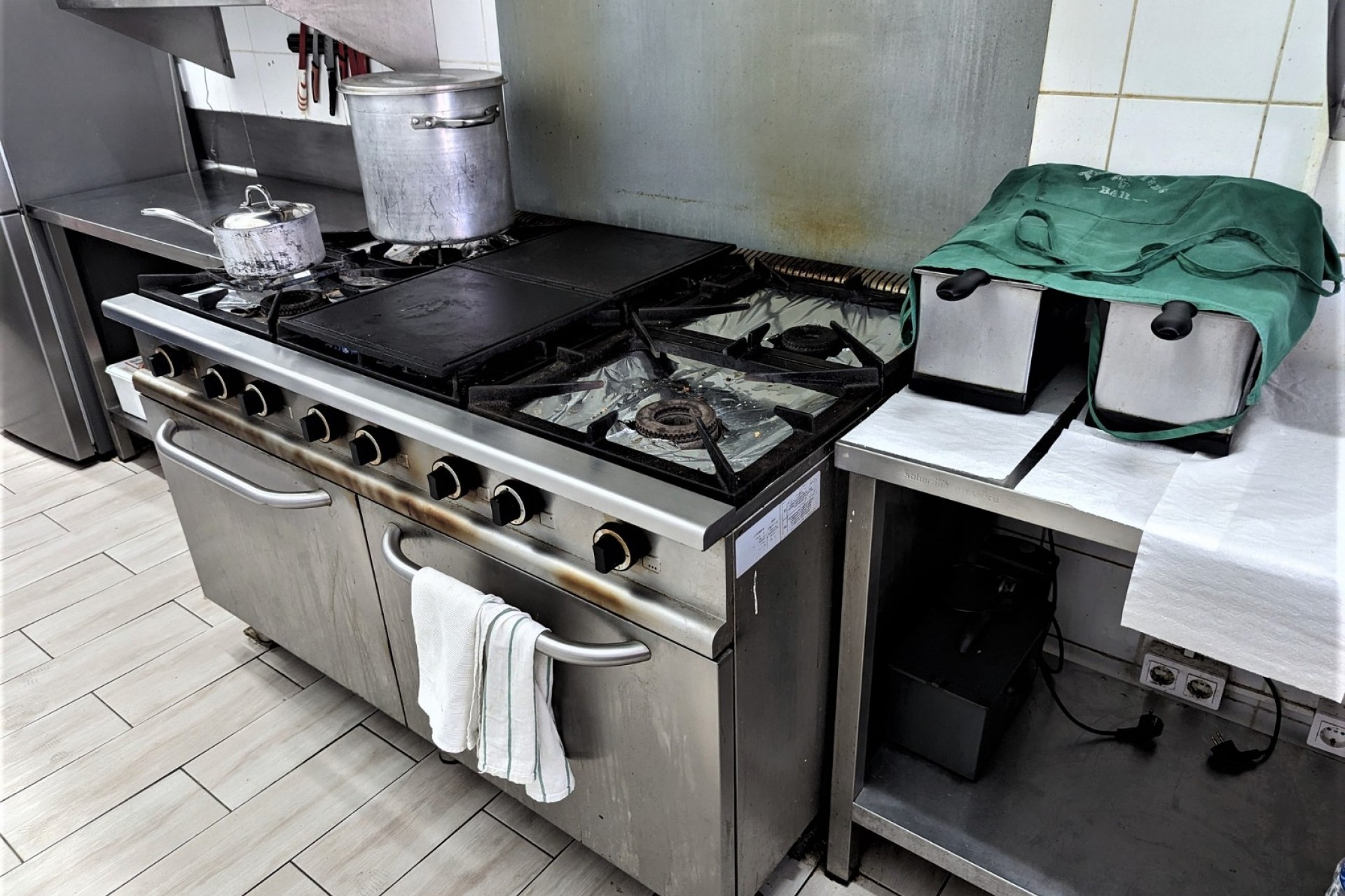 A Vendre - Commercial -
Moraira - La Cometa