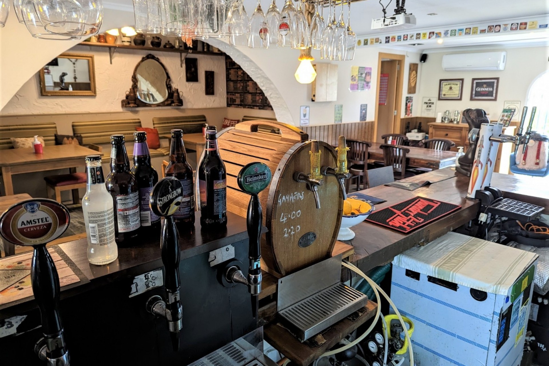 A Vendre - Commercial -
Moraira - La Cometa