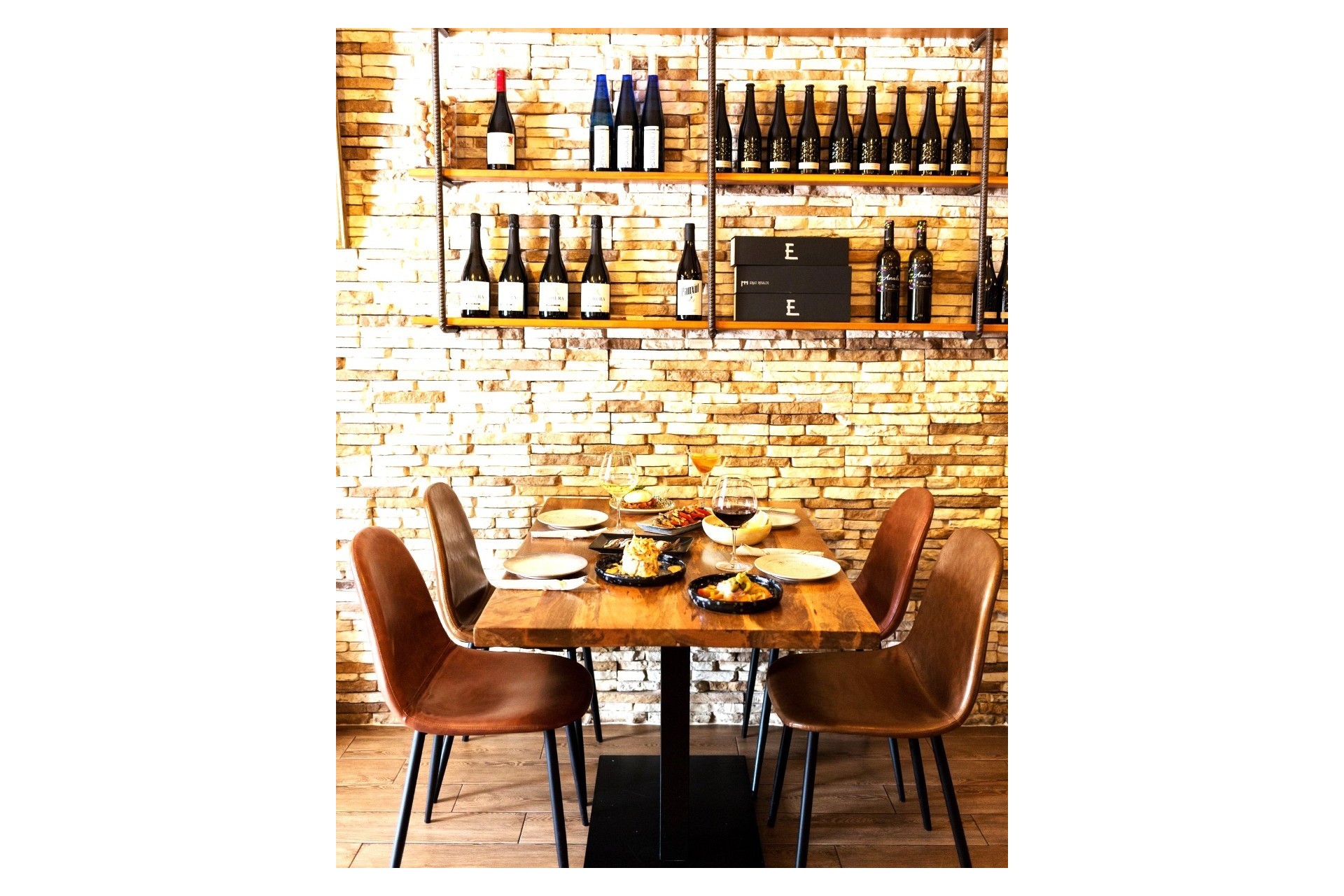 A Vendre - Commercial -
Moraira - La Cometa