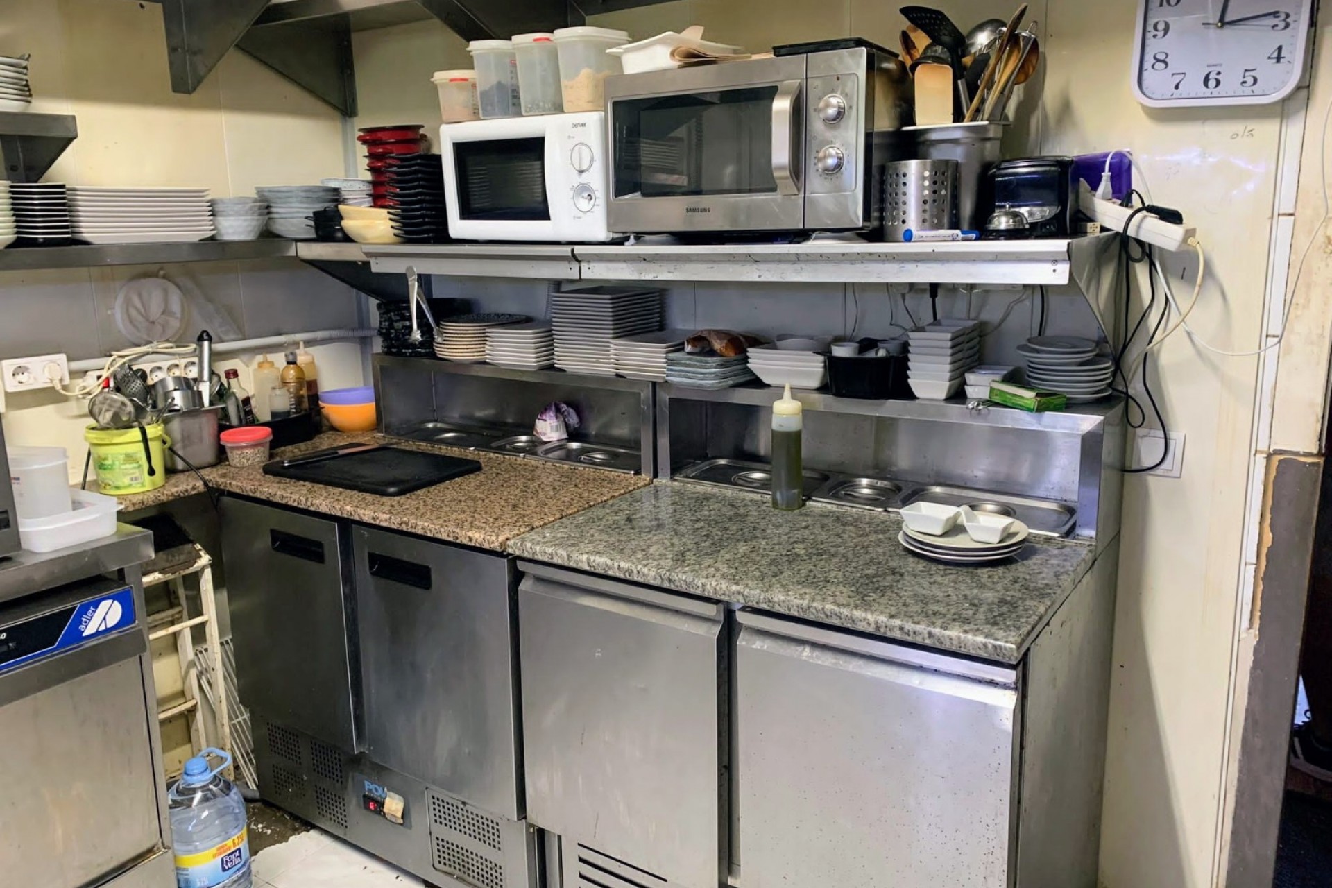 A Vendre - Commercial -
Moraira - La Cometa