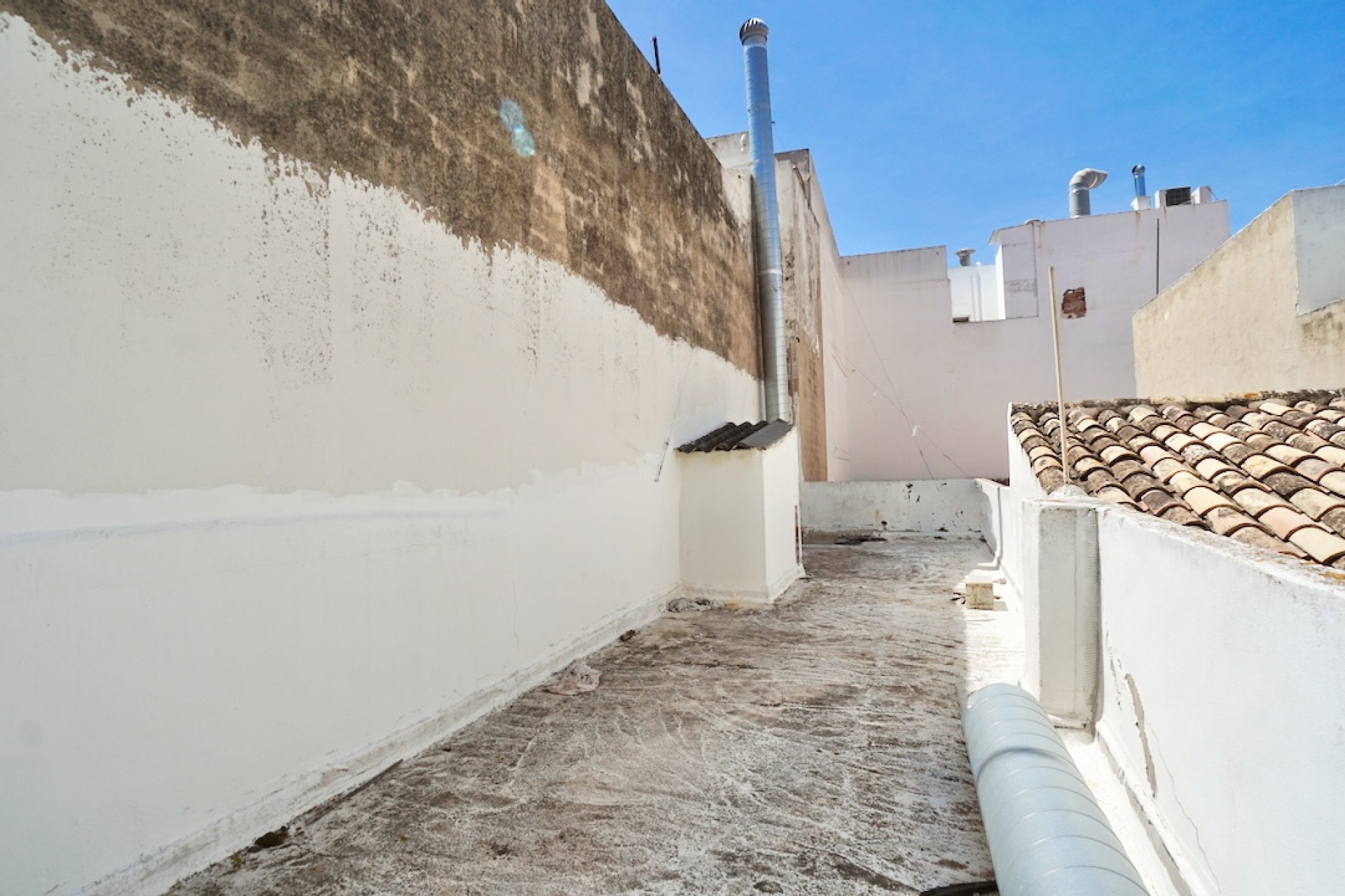 A Vendre - Commercial -
Moraira