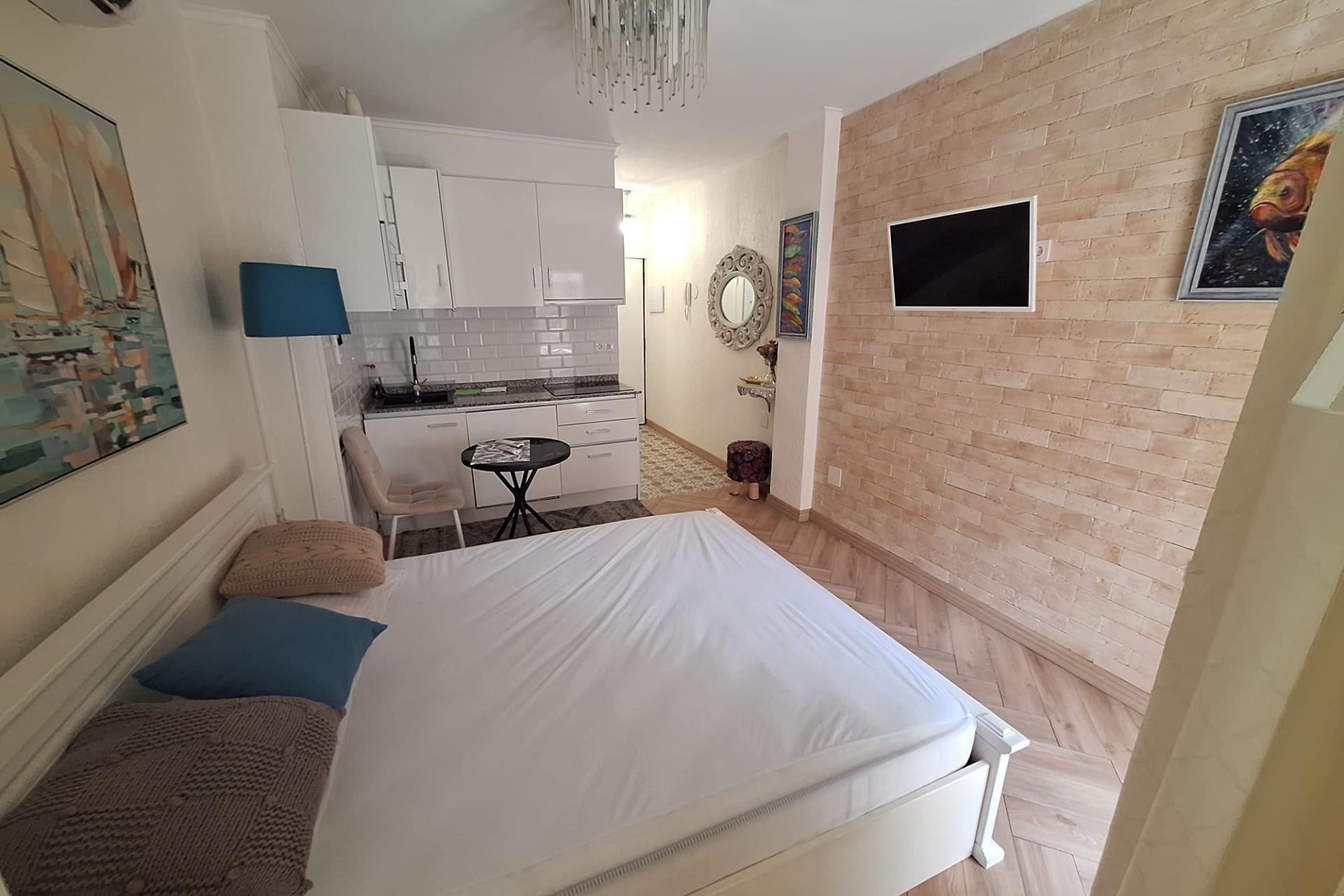 A Vendre - Estudio -
Torrevieja - Playa del cura