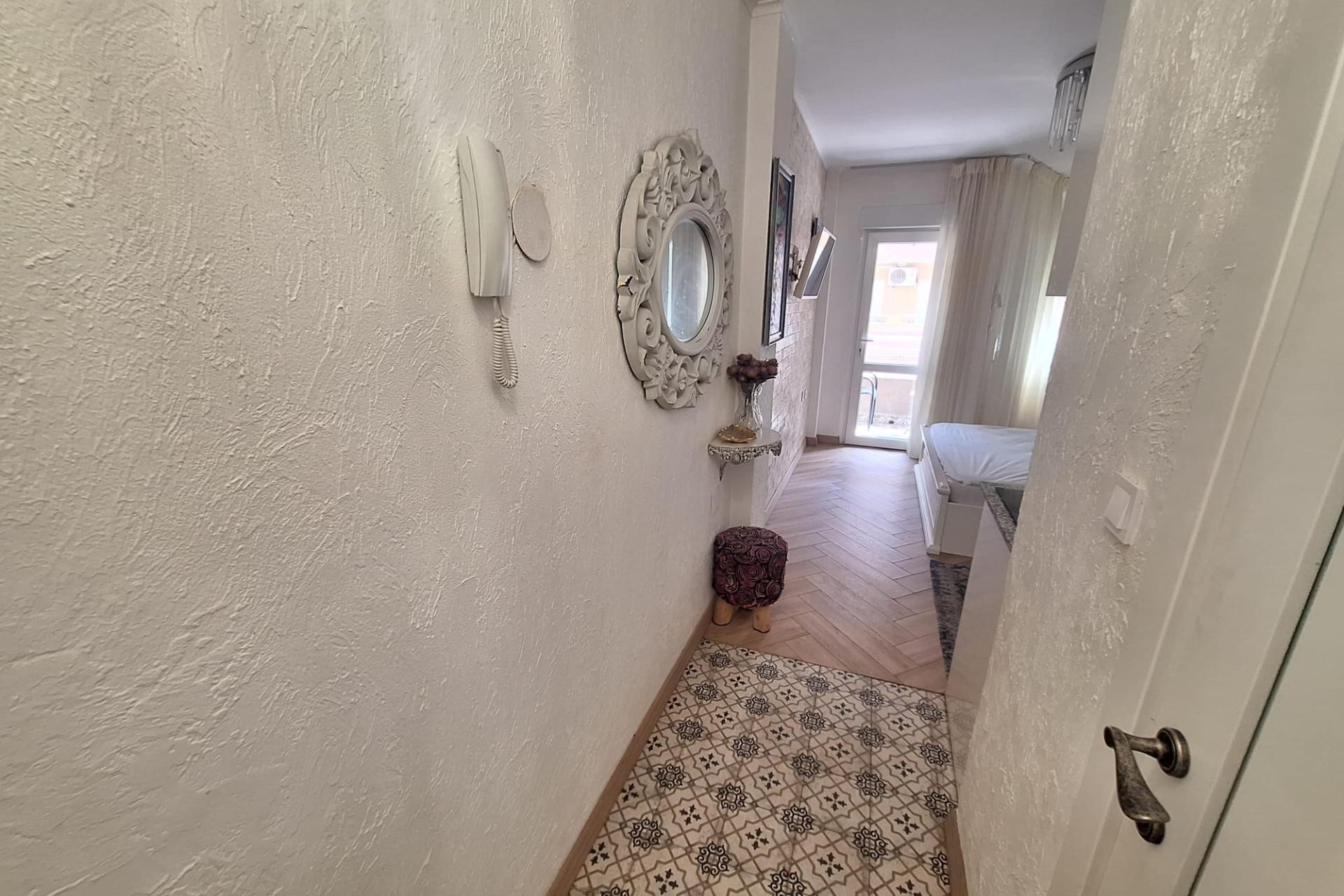 A Vendre - Estudio -
Torrevieja - Playa del cura
