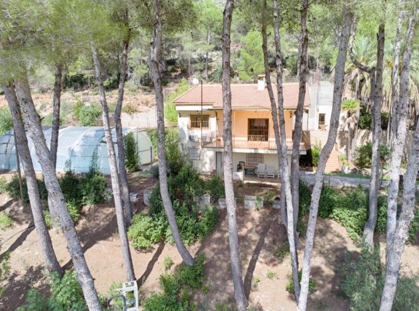 A Vendre - Finca -
Muro d'Alcoi - Turballos