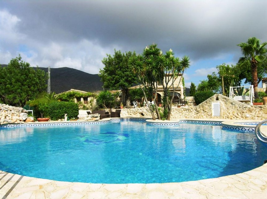 A Vendre - Finca / Propriété rurale -
Benissa