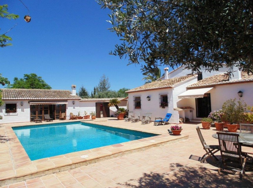 A Vendre - Finca / Propriété rurale -
Benissa