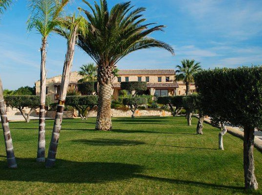 A Vendre - Finca / Propriété rurale -
Benissa