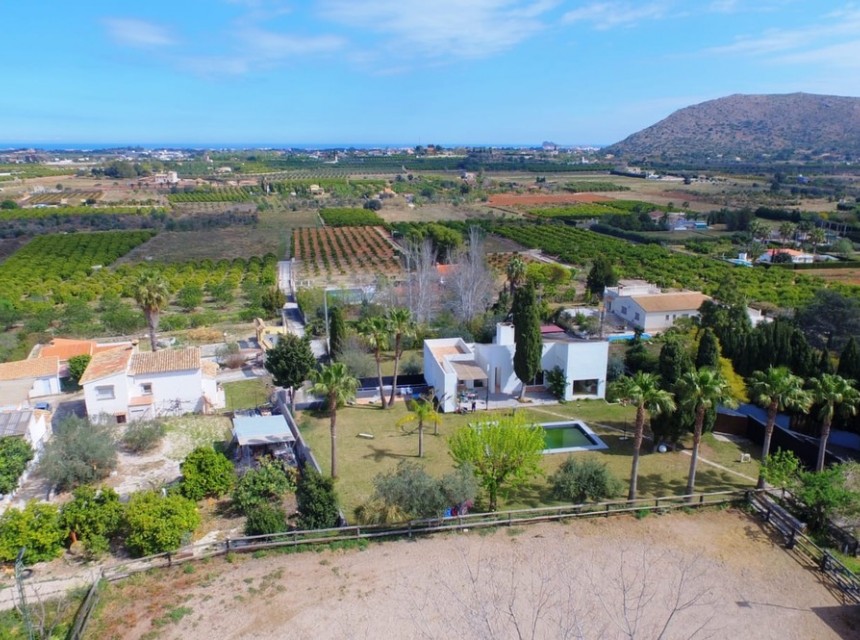 A Vendre - Finca / Propriété rurale -
La Xara - Benimaquia