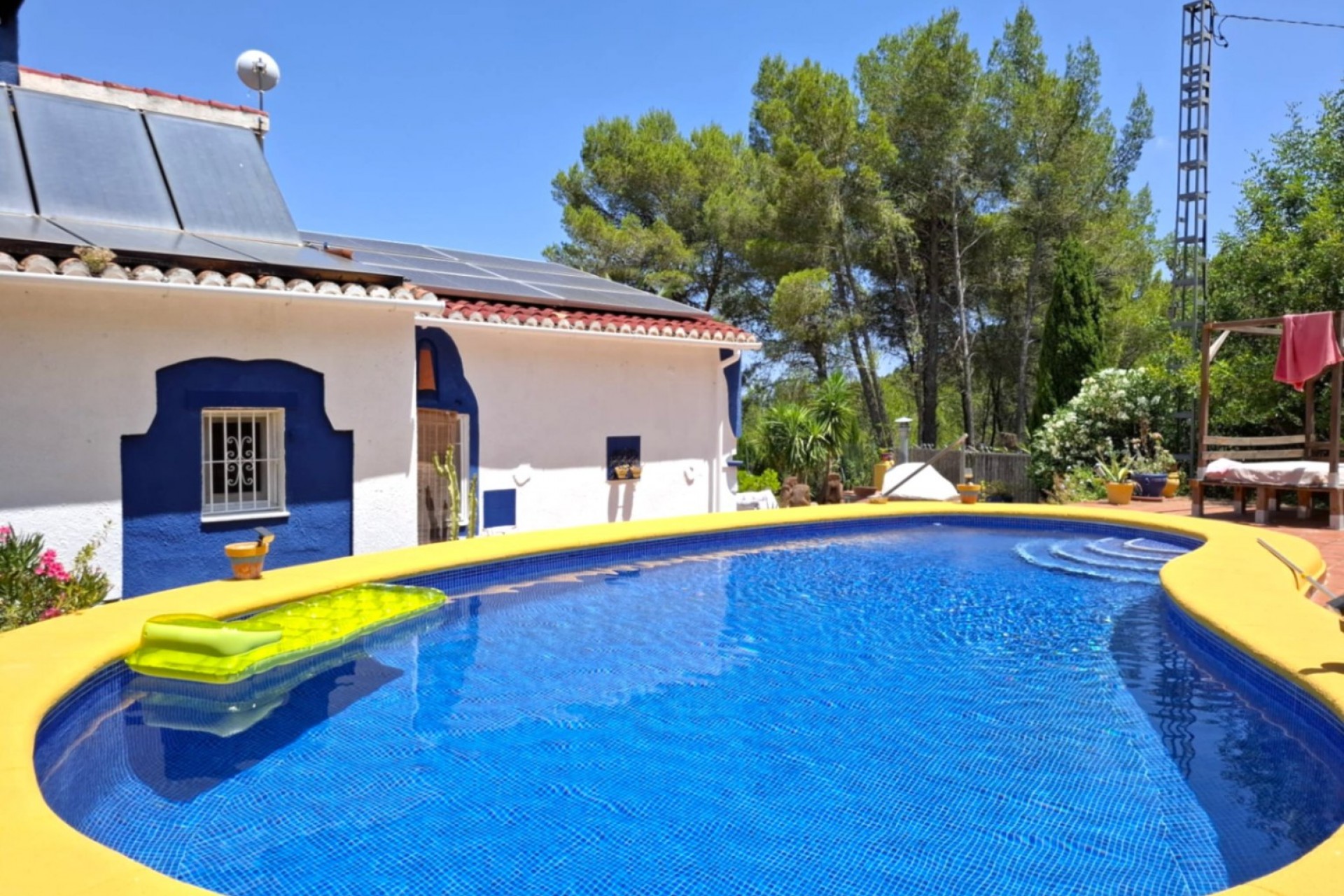 A Vendre - Finca / Propriété rurale -
Parcent