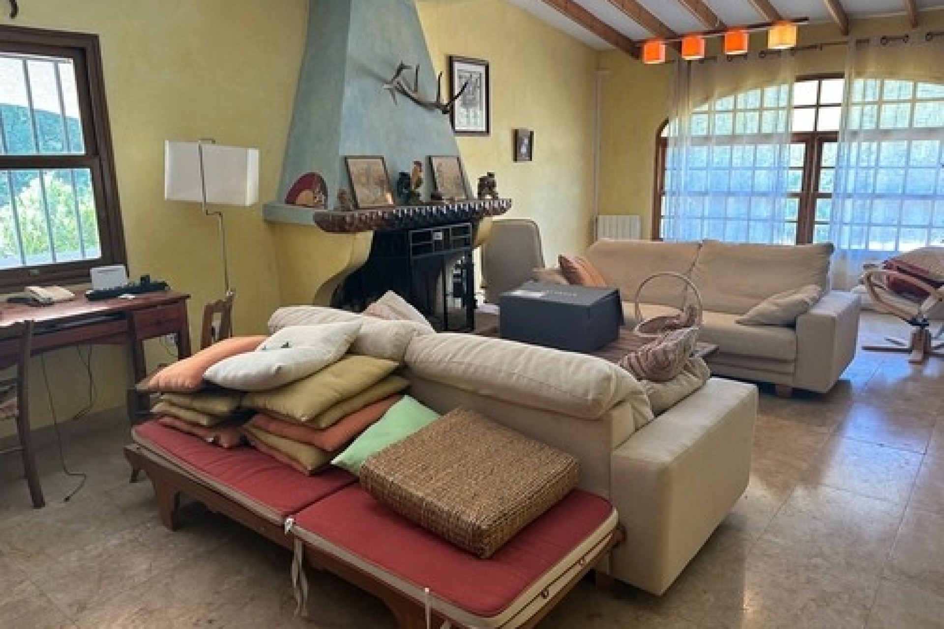 A Vendre - Finca / Propriété rurale -
Relleu