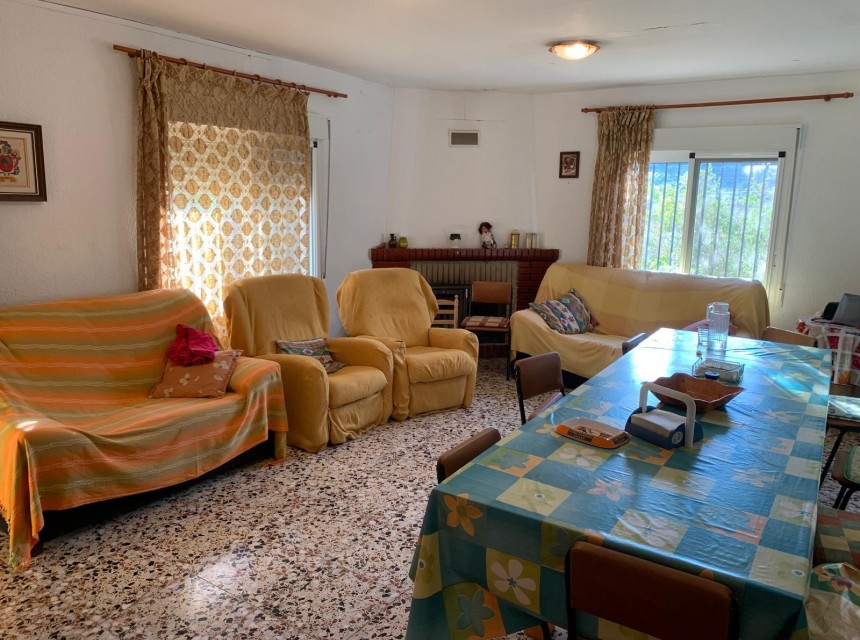 A Vendre - Finca -
Senija