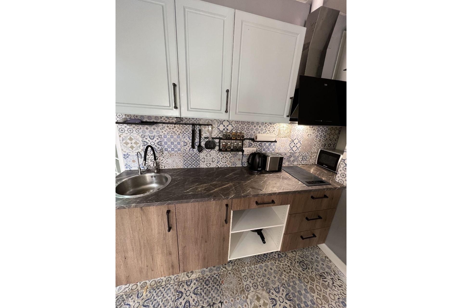 A Vendre - Hostal -
Alicante - Carolinas bajas