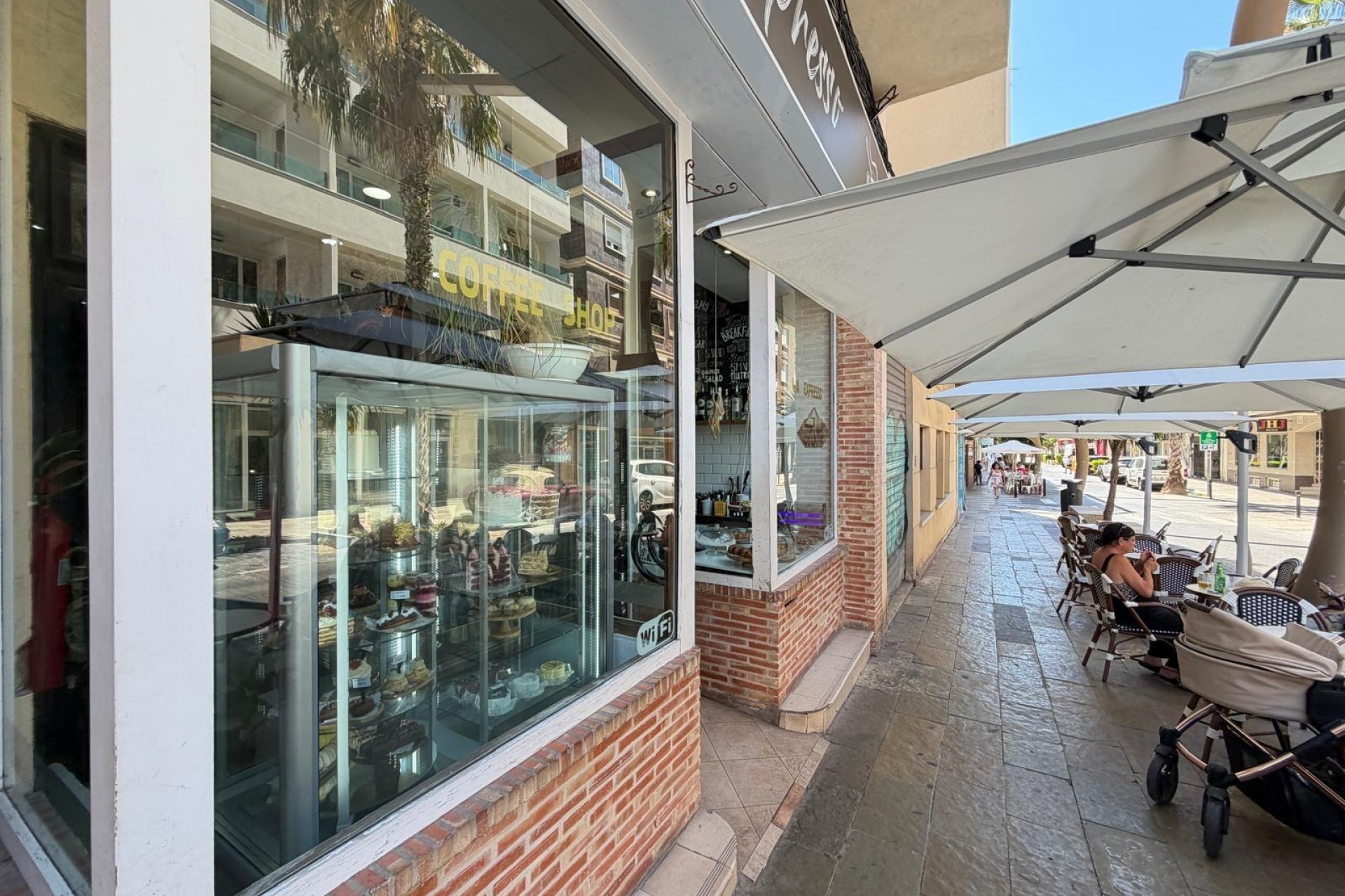 A Vendre - Local comercial -
Torrevieja - Centro