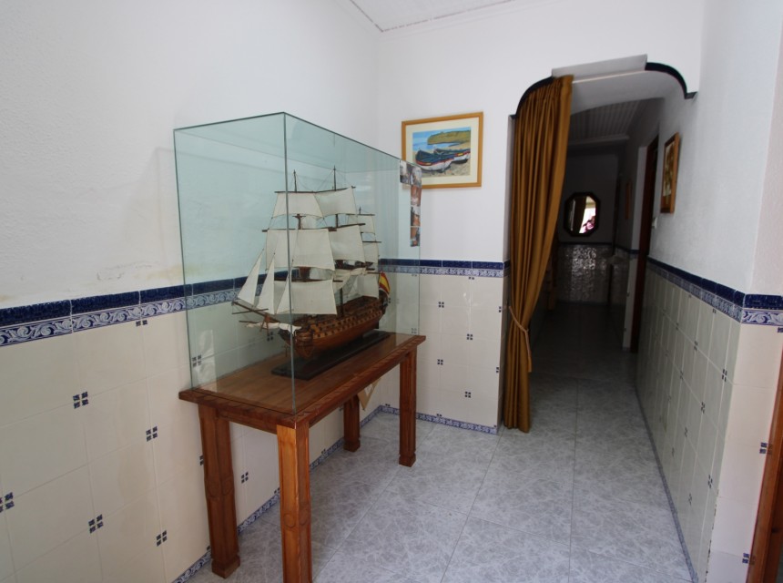 A Vendre - Maison de ville -
Beniarbeig