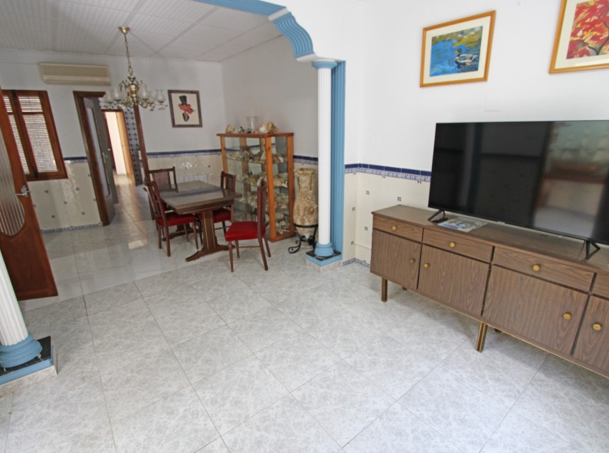 A Vendre - Maison de ville -
Beniarbeig