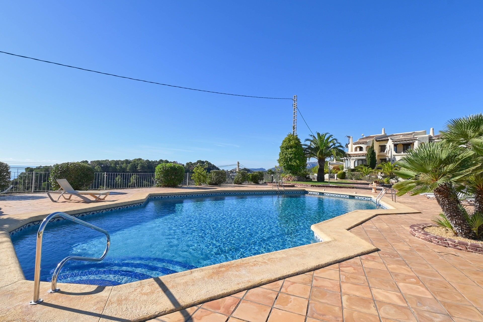 A Vendre - Maison de ville -
Moraira