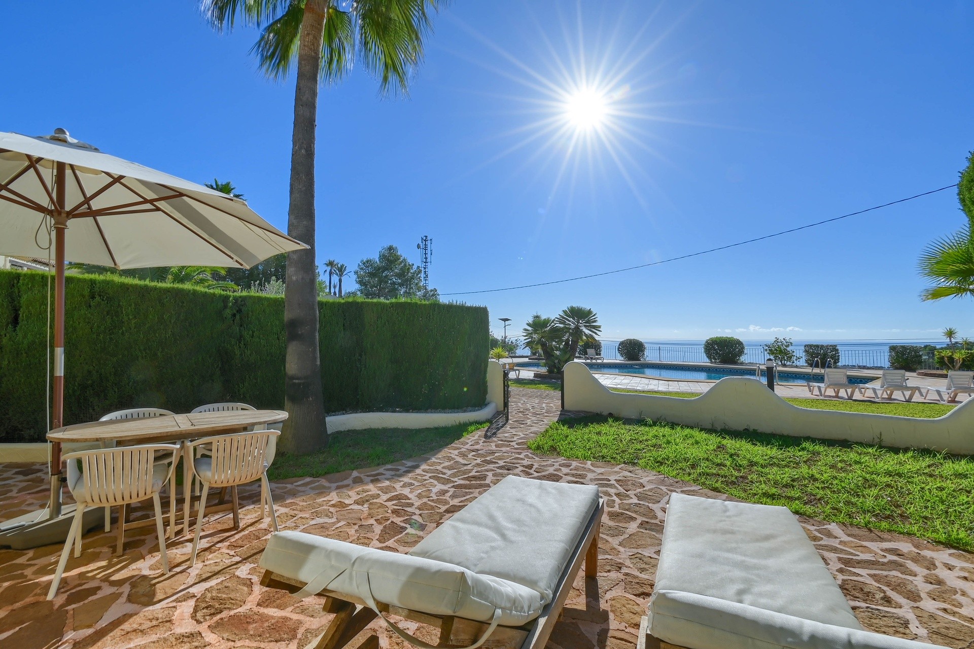 A Vendre - Maison de ville -
Moraira