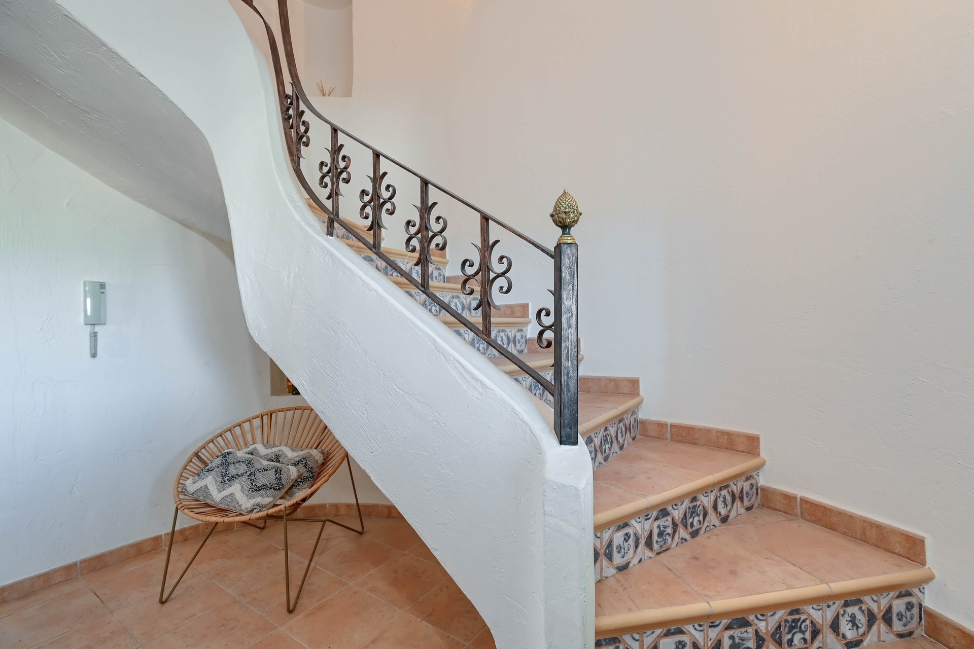 A Vendre - Maison de ville -
Moraira