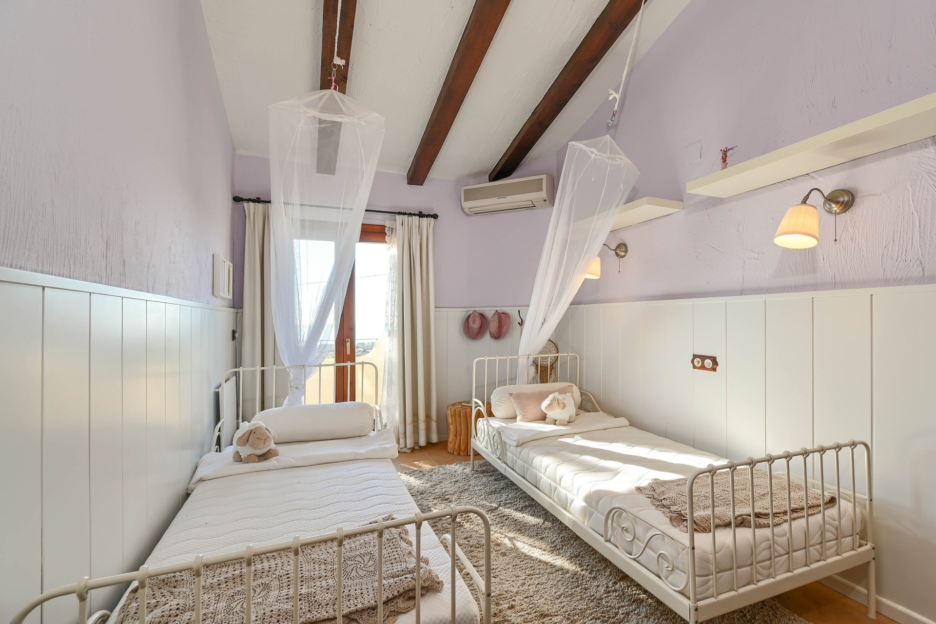 A Vendre - Maison de ville -
Moraira