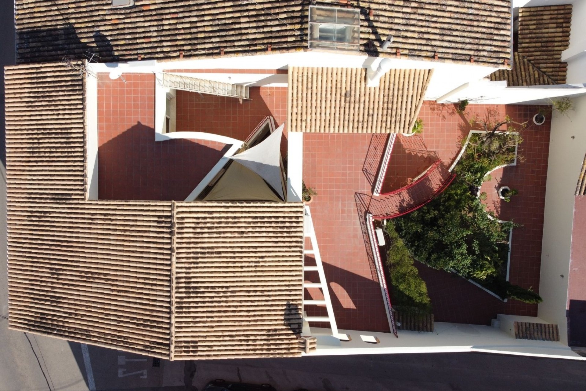 A Vendre - Maison de ville -
Pedreguer - Centro