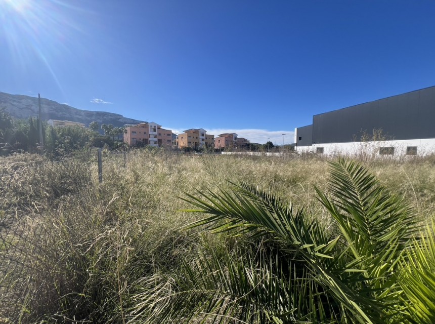A Vendre - Terrain -
Denia - Center