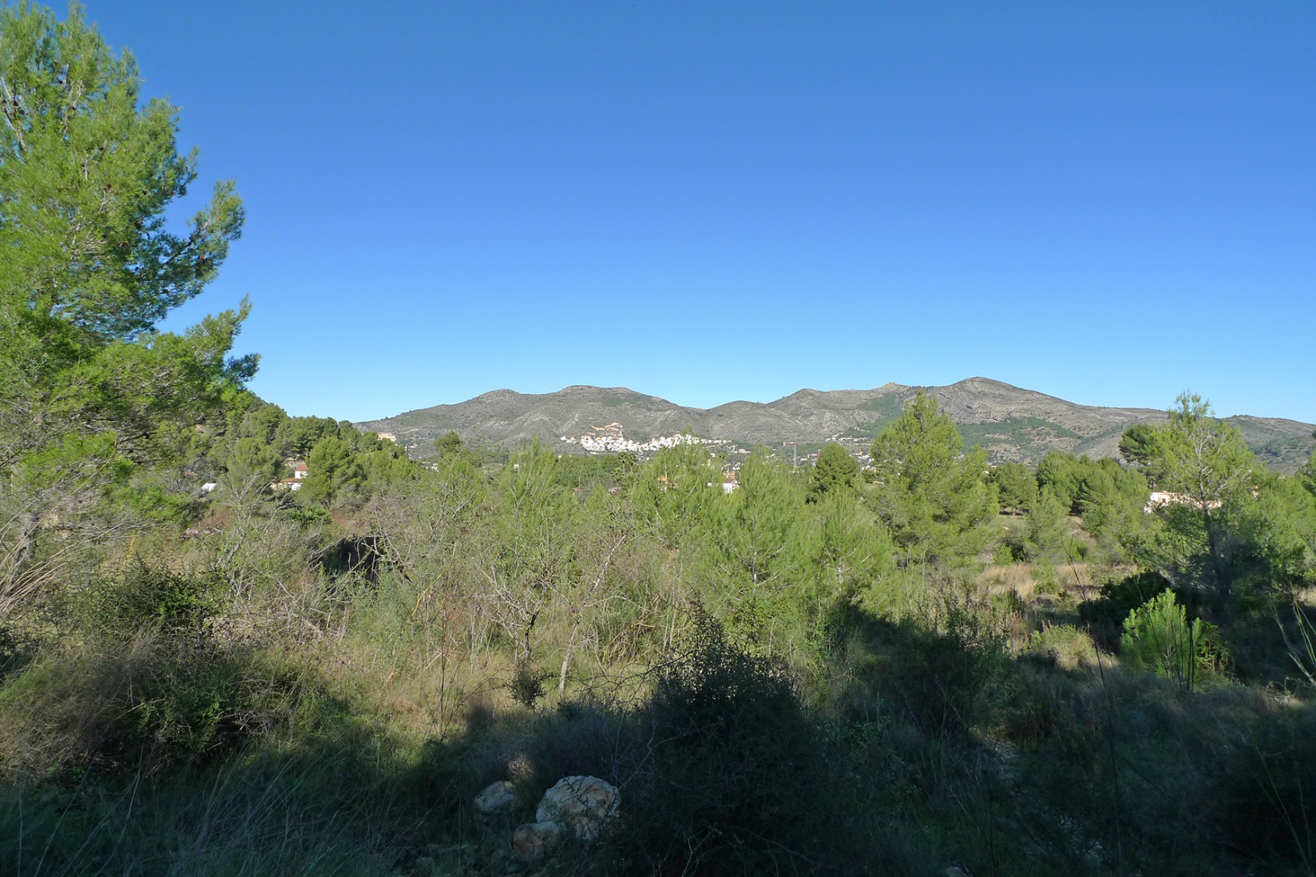 A Vendre - Terrain -
Jalon