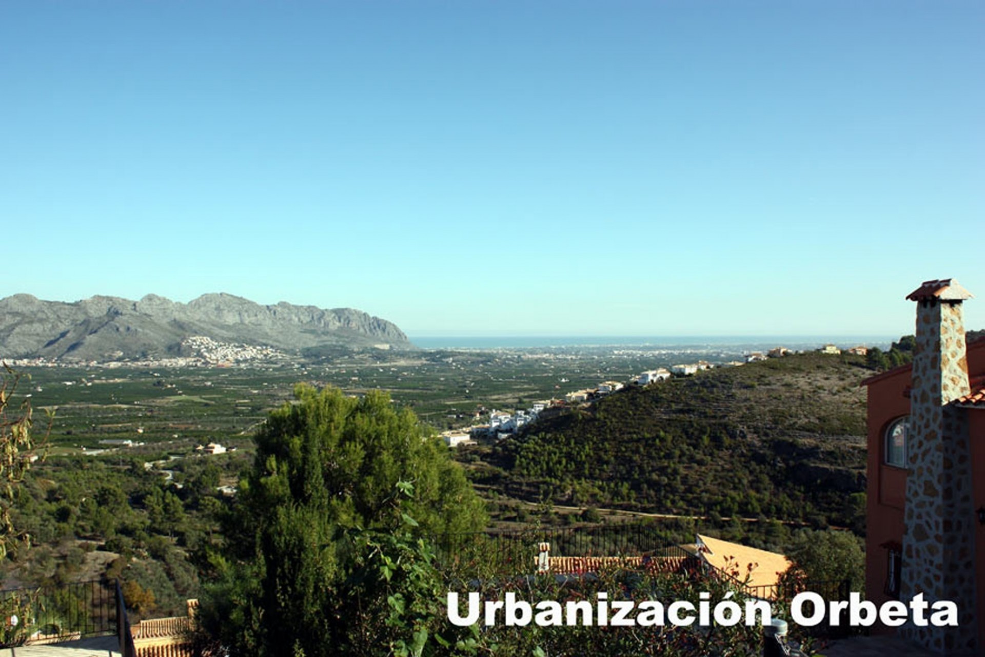 A Vendre - Terrain -
Orba