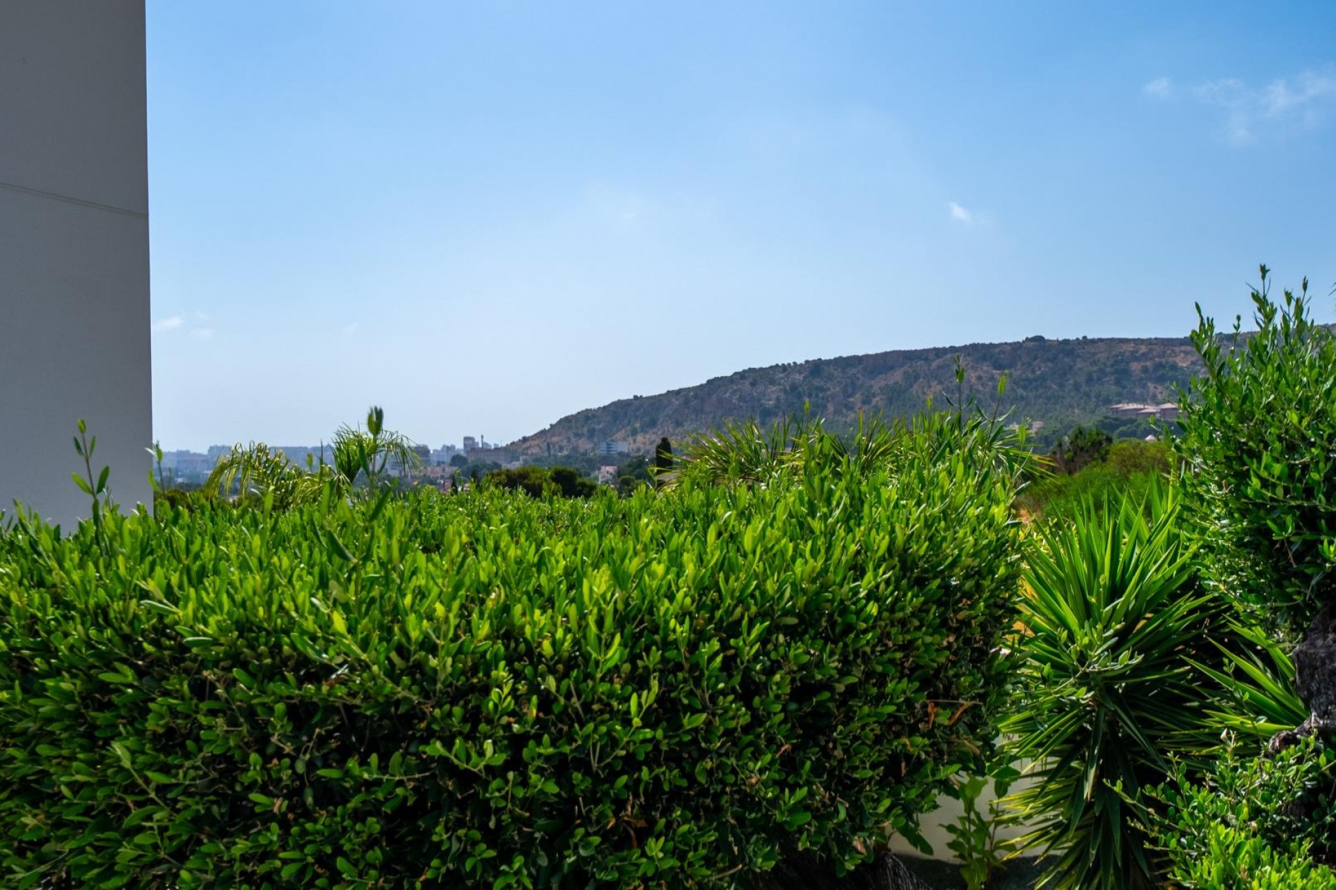 A Vendre - Villa -
Alicante - Vistahermosa