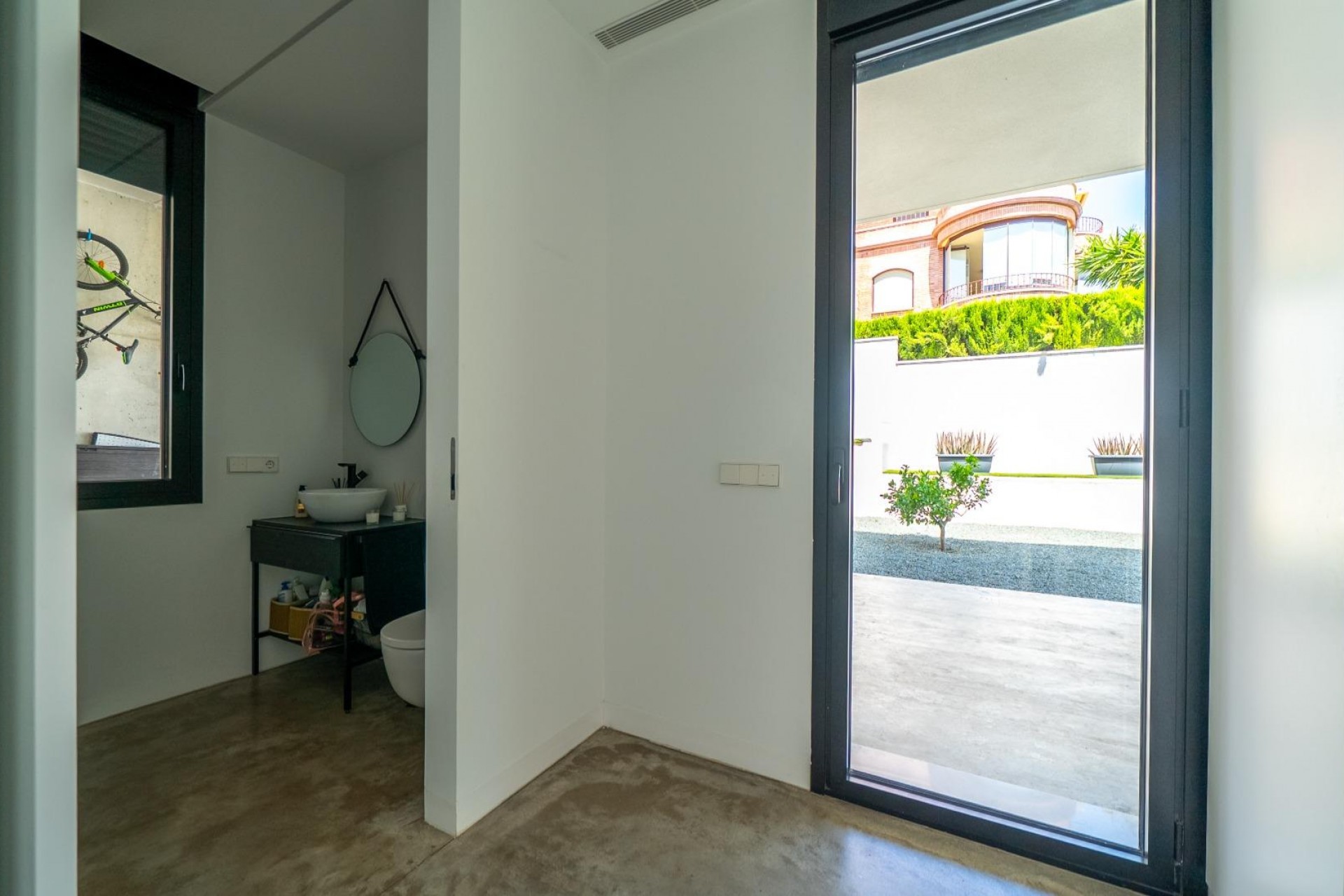 A Vendre - Villa -
Alicante - Vistahermosa