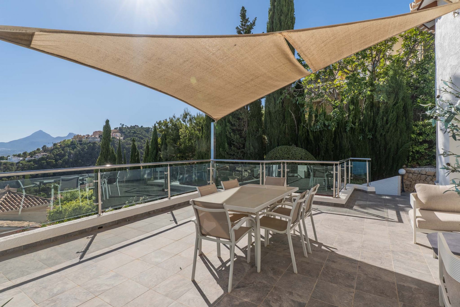 A Vendre - Villa -
Altea