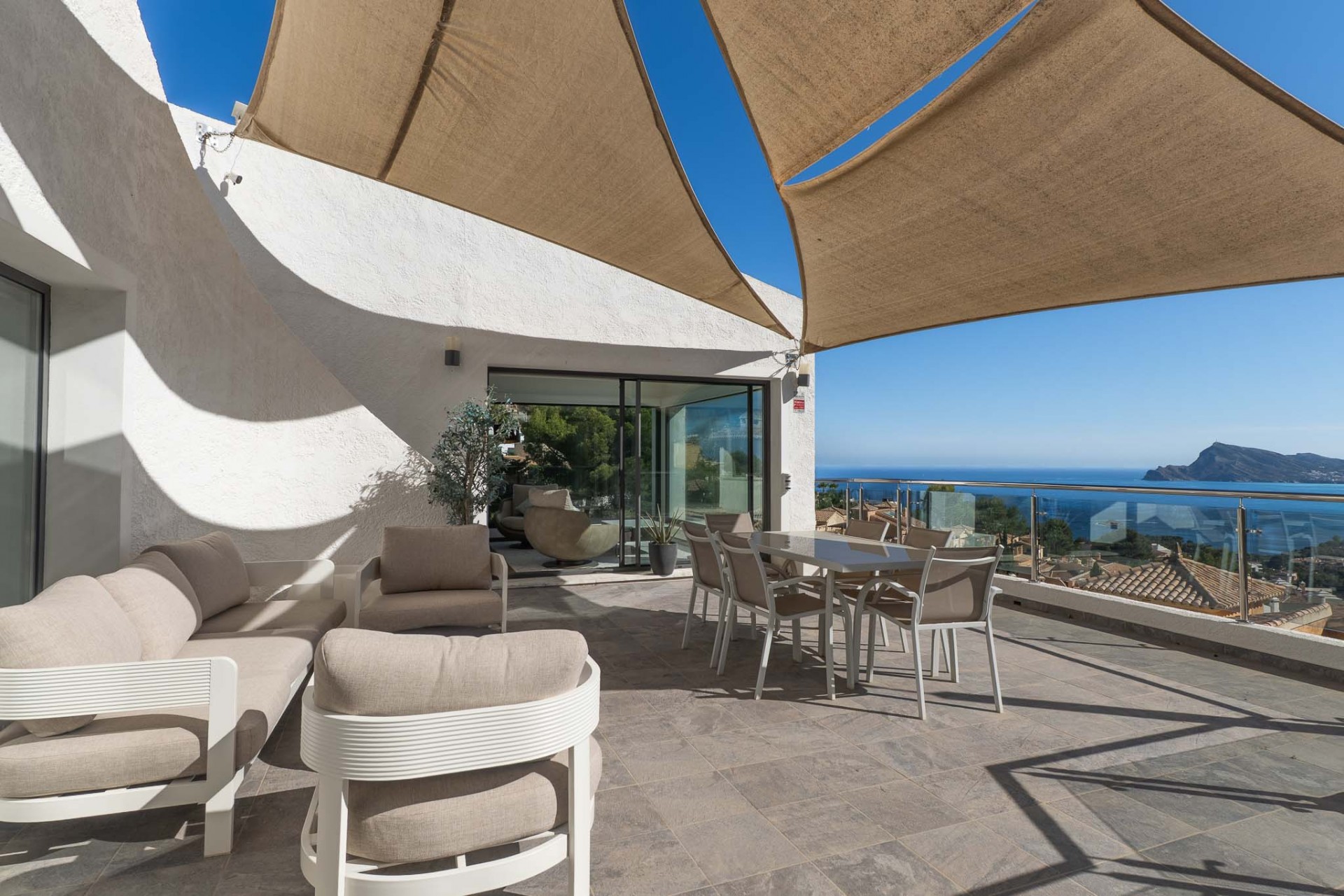 A Vendre - Villa -
Altea