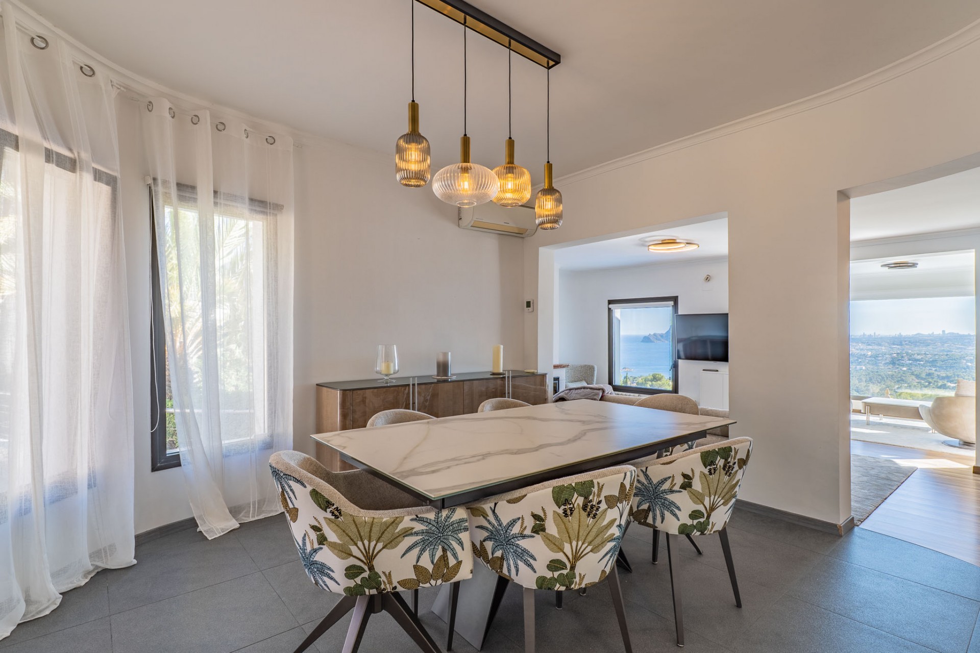 A Vendre - Villa -
Altea