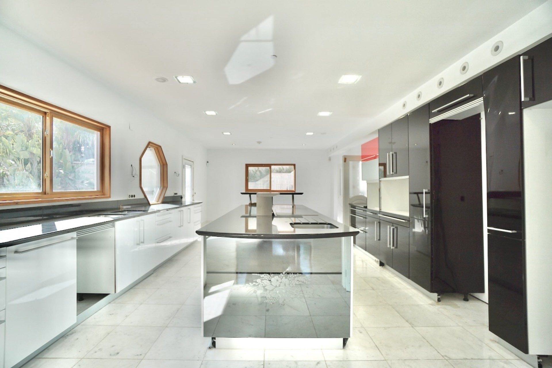 A Vendre - Villa -
Benhavis - El Paraiso Alto