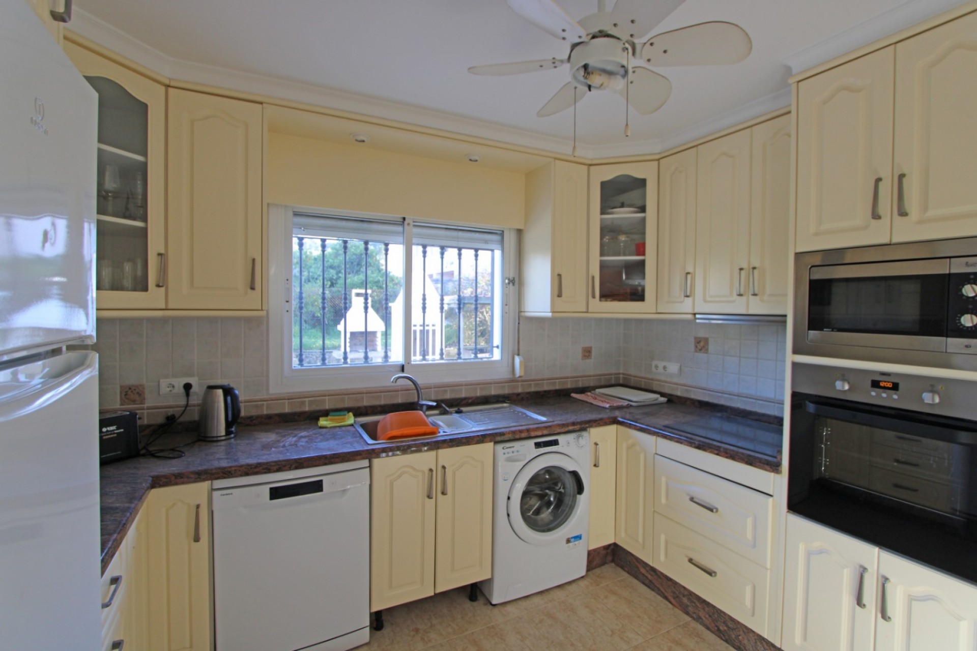 A Vendre - Villa -
Benidoleig