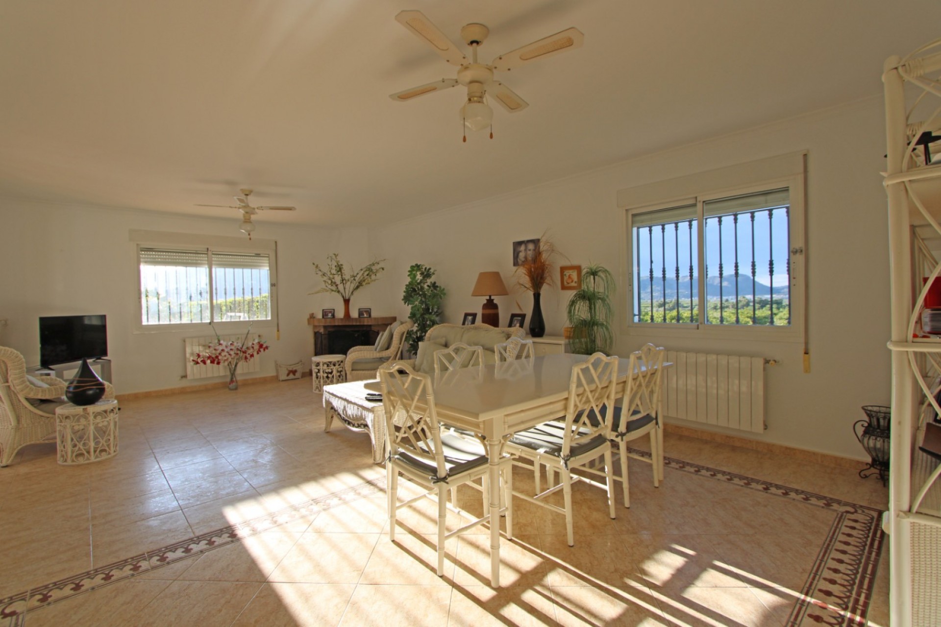 A Vendre - Villa -
Benidoleig