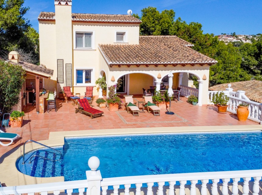 A Vendre - Villa -
Benissa