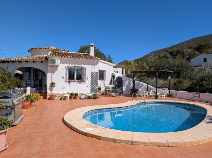 A Vendre - Villa -
Benitachell - Pueblo Alcazar