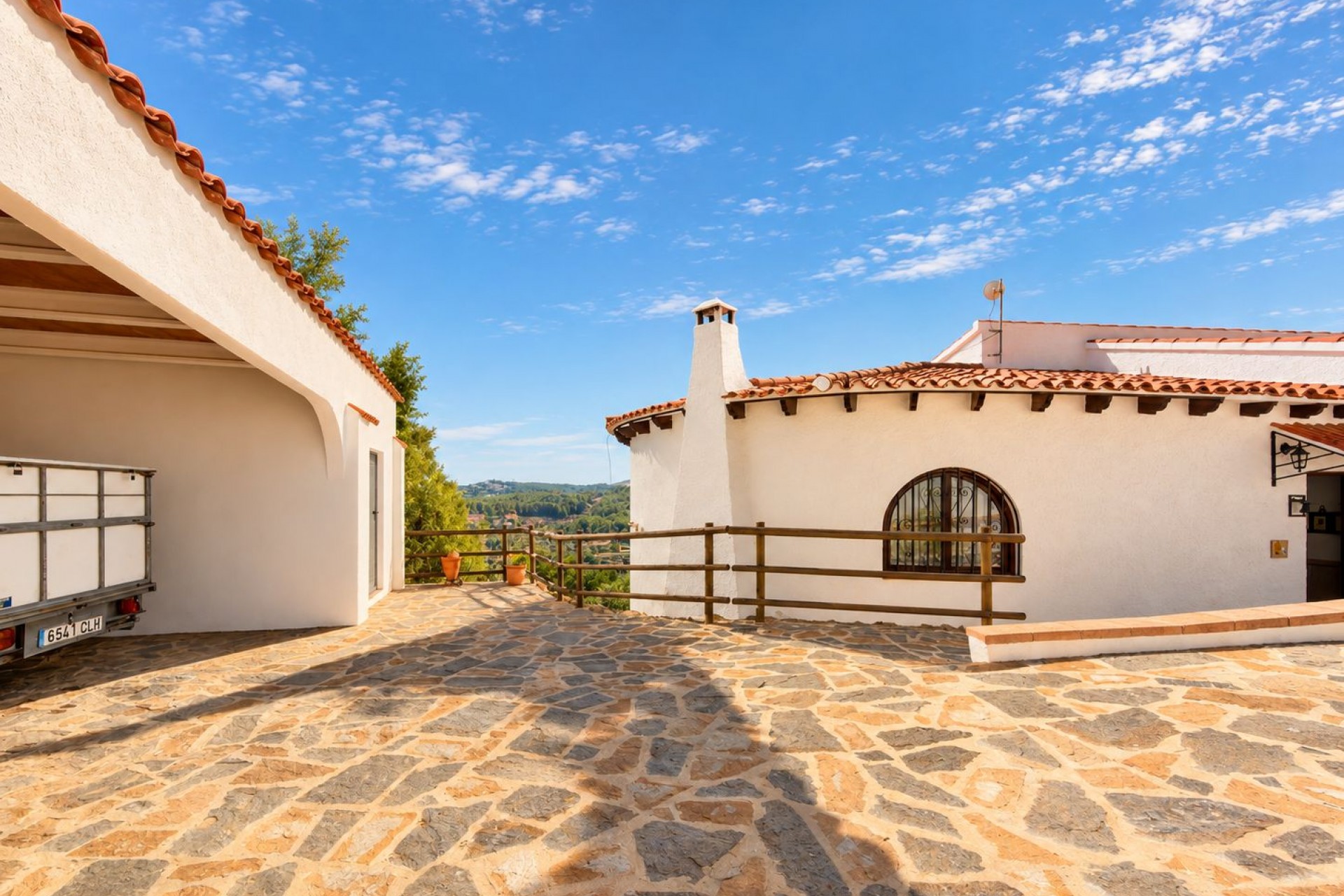 A Vendre - Villa -
Callosa de Ensarriá