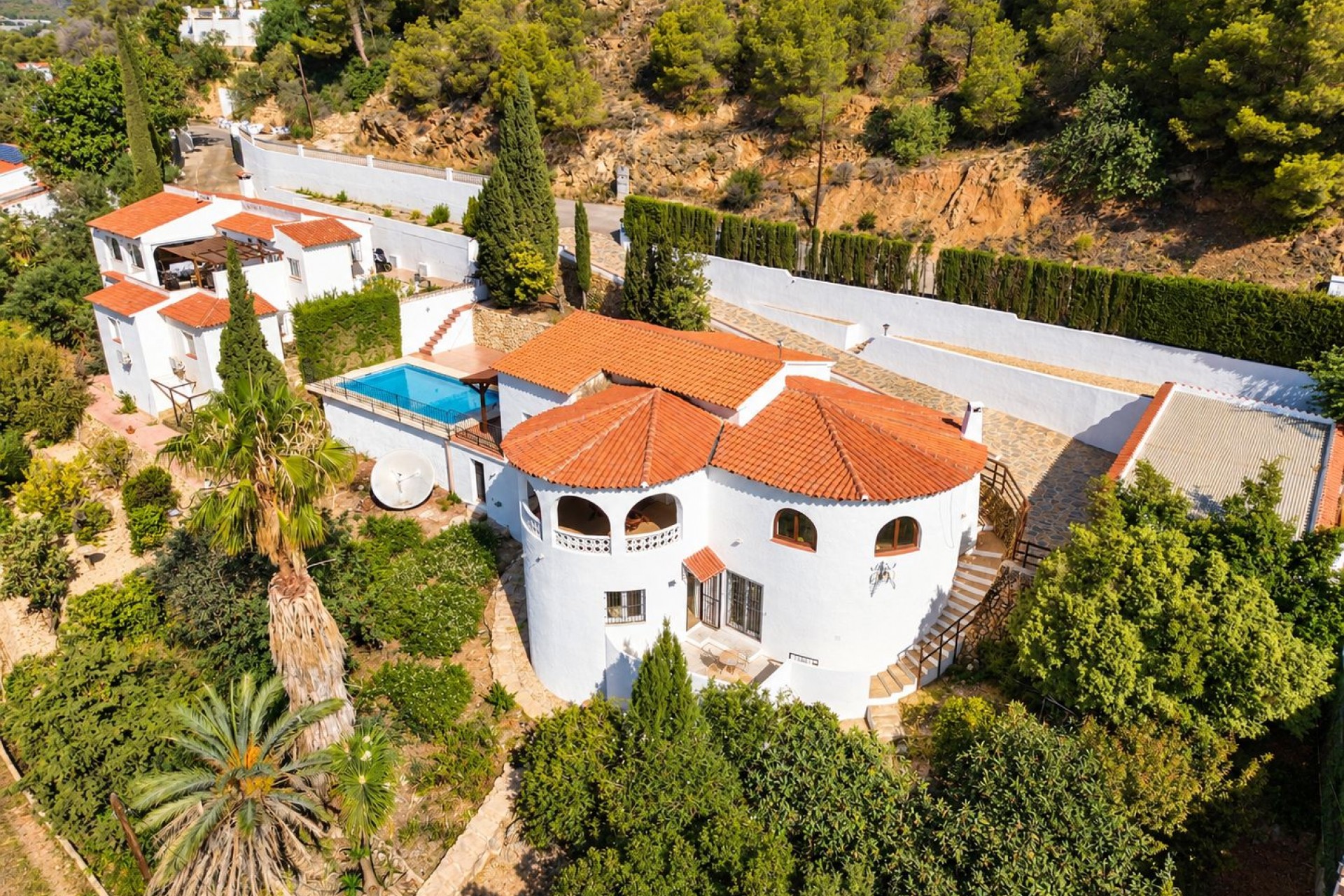 A Vendre - Villa -
Callosa de Ensarriá