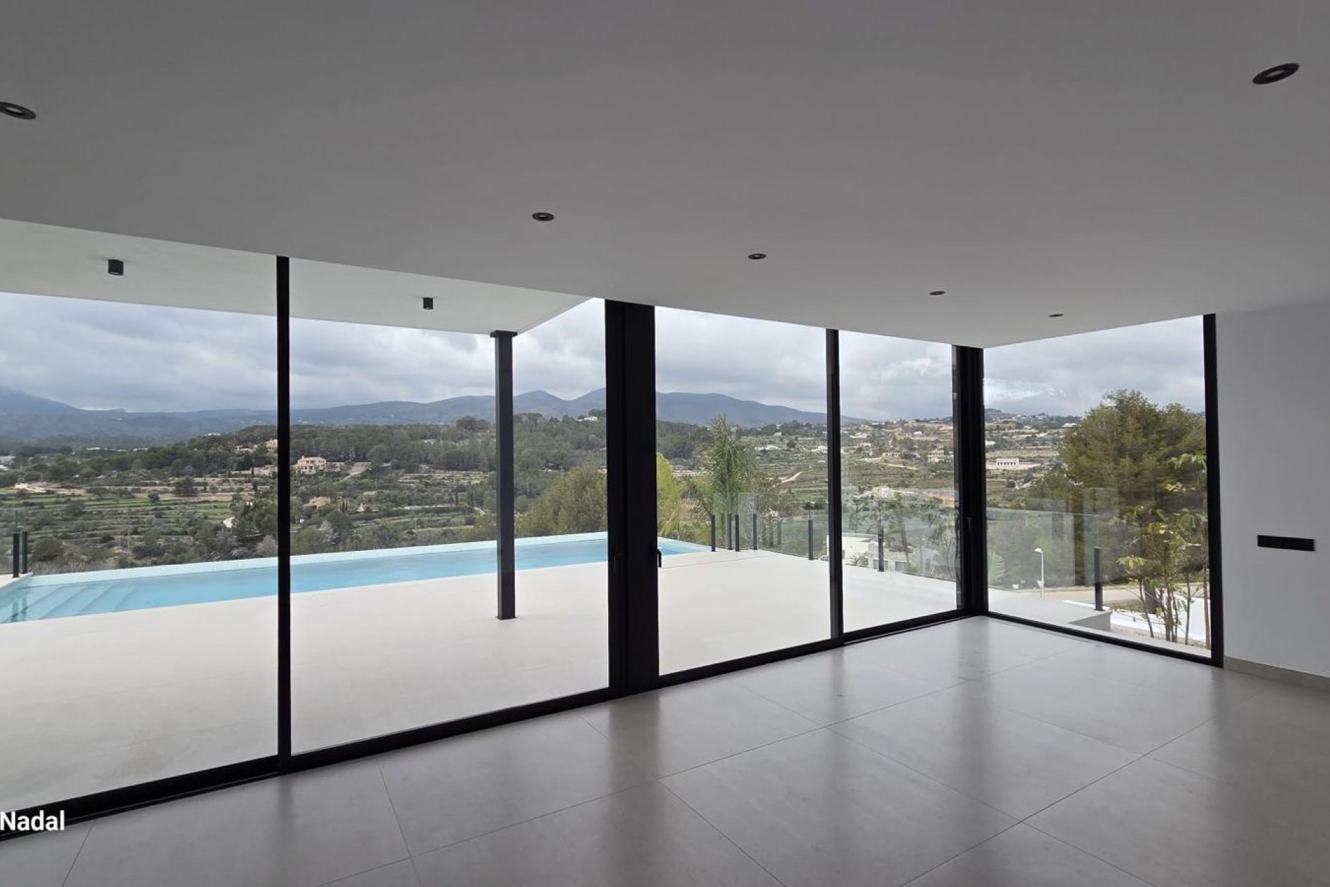 A Vendre - Villa -
Calpe - Empedrola