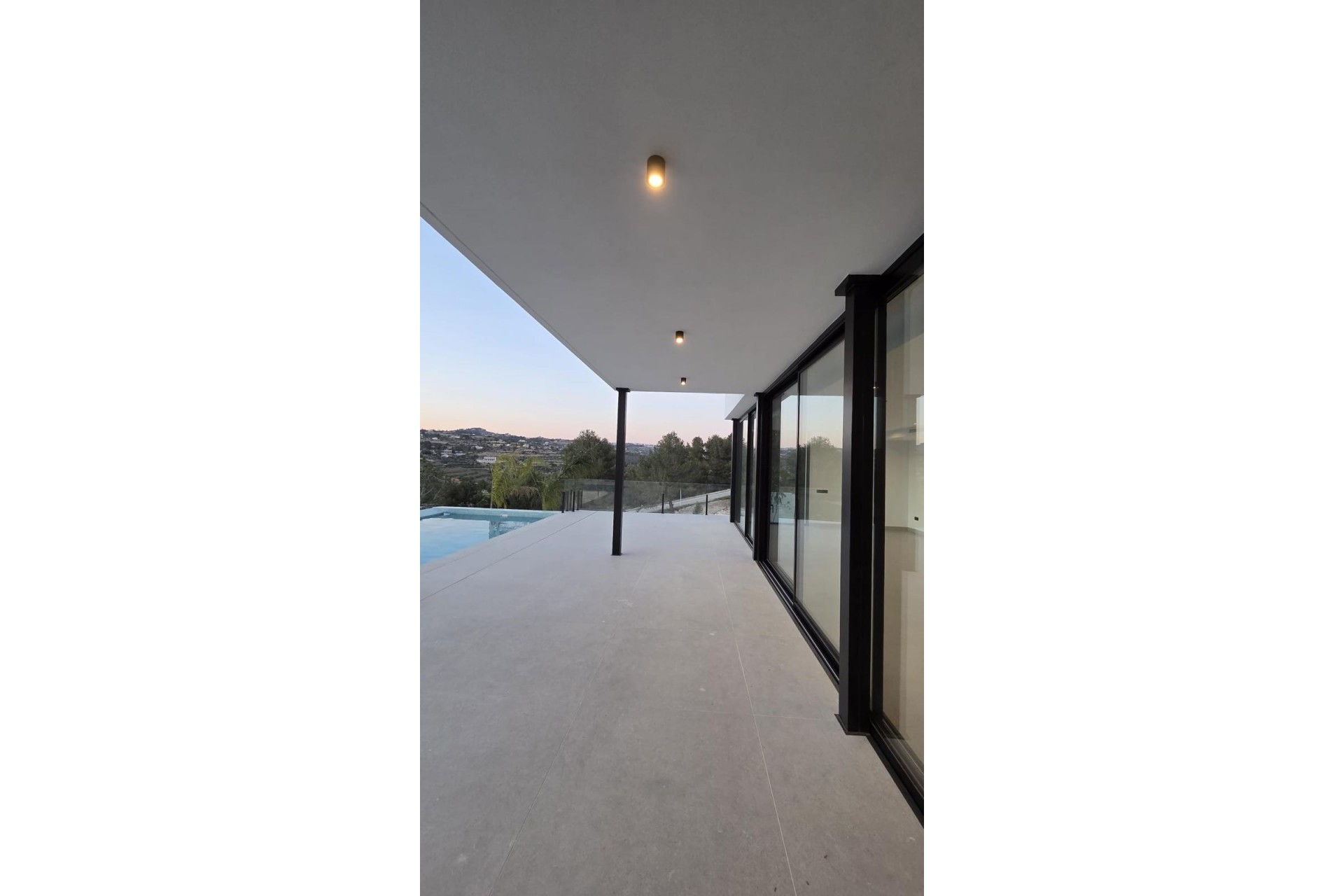 A Vendre - Villa -
Calpe - Empedrola