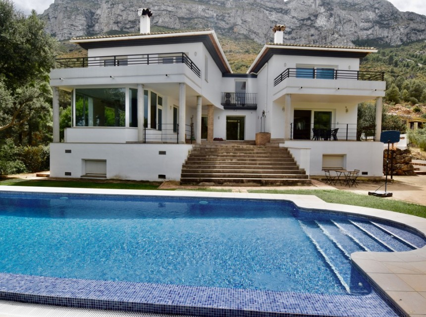 A Vendre - Villa -
Denia - El pinaret