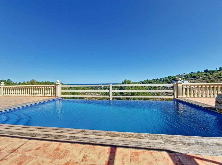 A Vendre - Villa -
Denia - Montgo