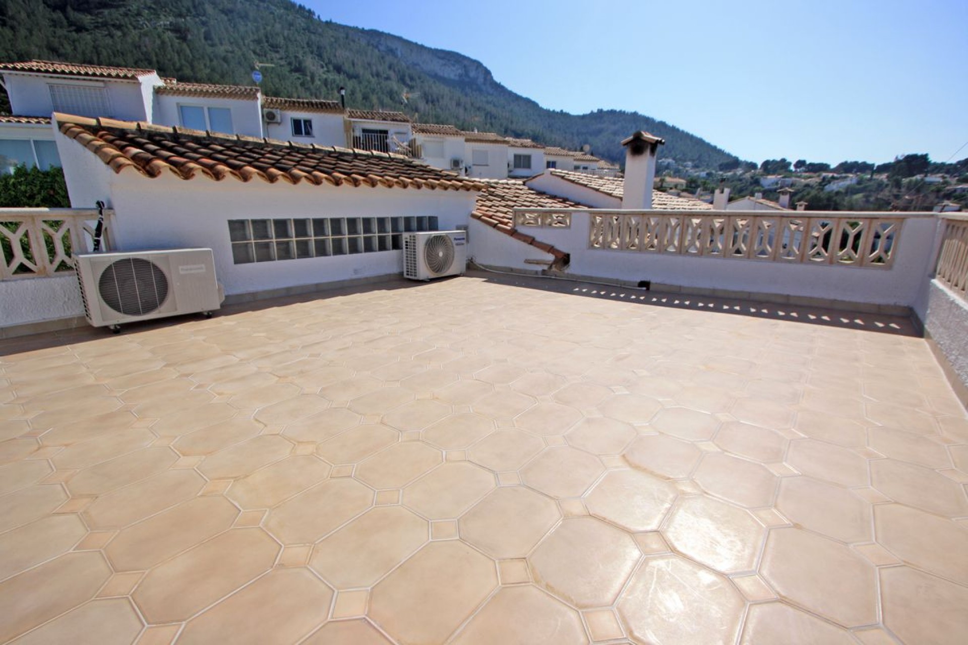 A Vendre - Villa -
Denia - Montgo