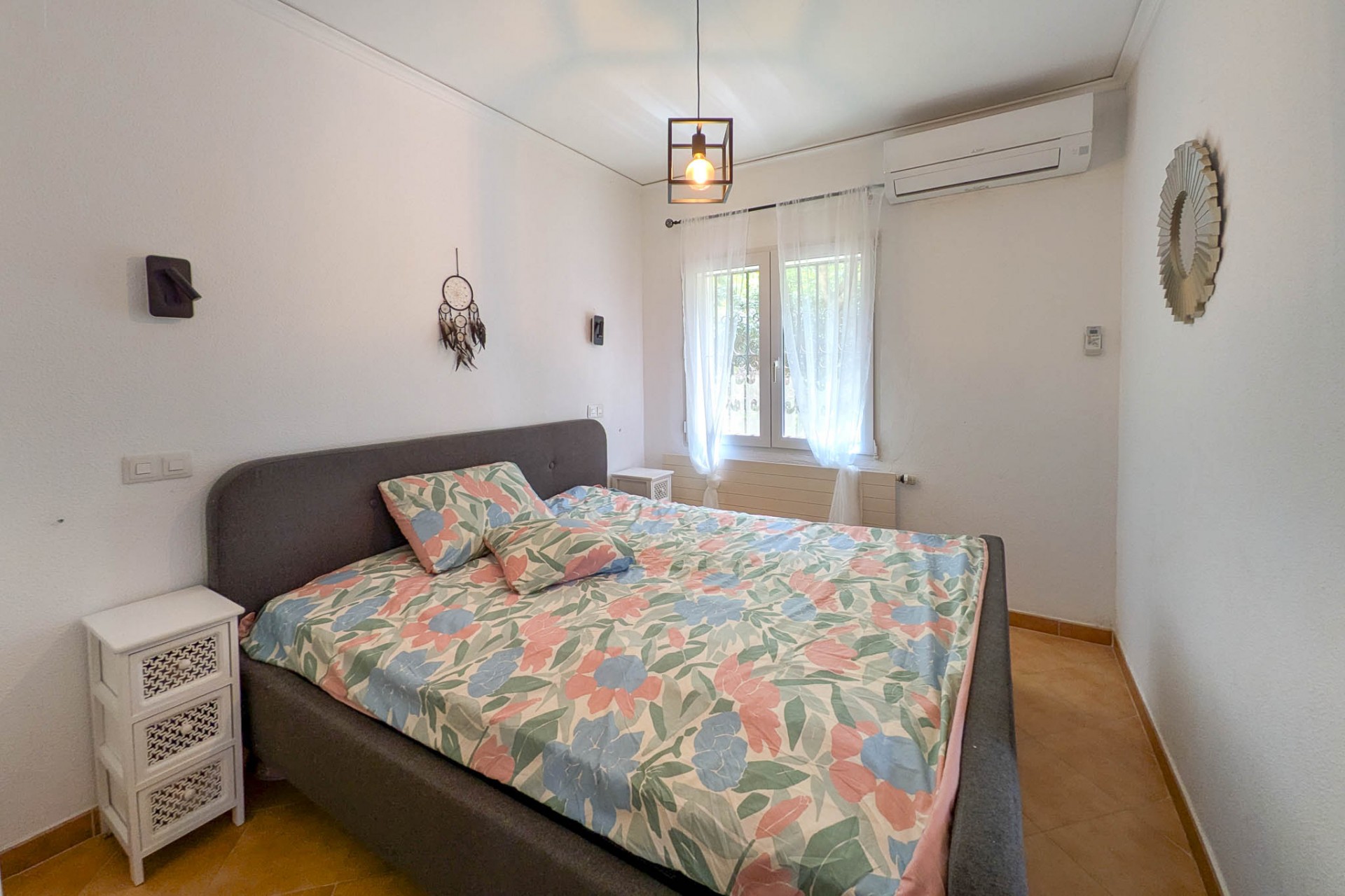 A Vendre - Villa -
Denia