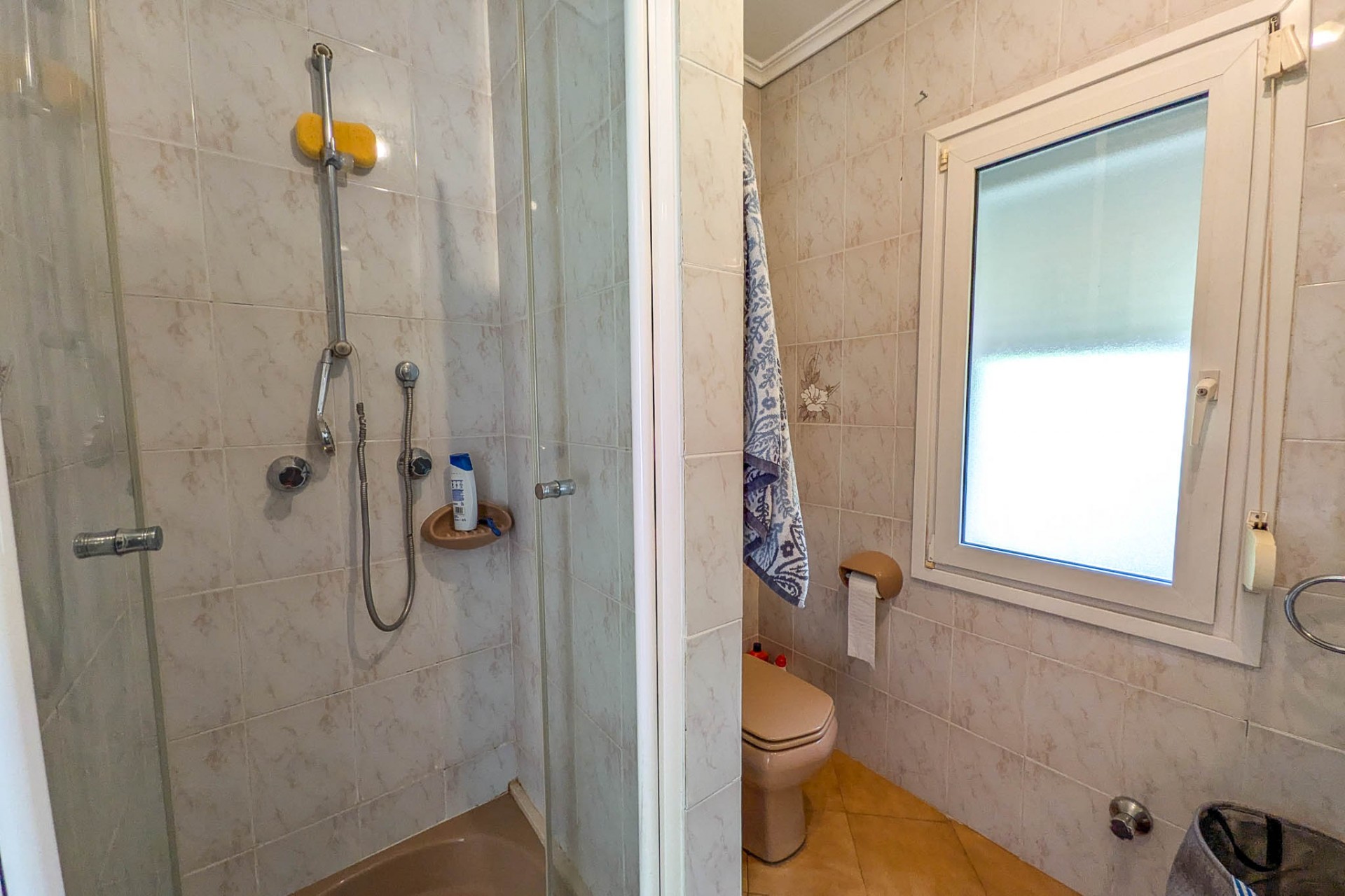 A Vendre - Villa -
Denia